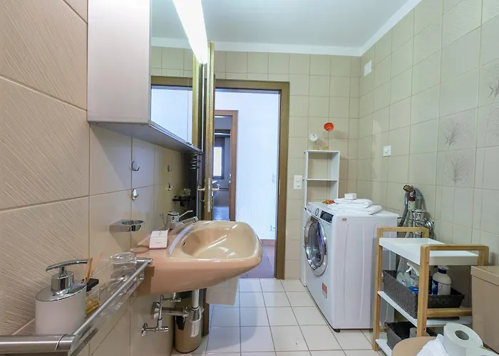 Deby - Happy Апартаменти *